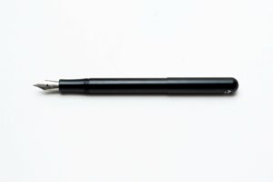 Compact Aluminum Fountain Pen Black Fine